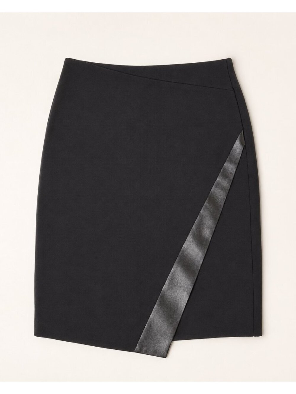 Bailey 44 Black Skirt With Faux Leather Detail Womens Size 4 Rayon Blend Asymmet